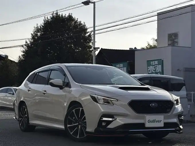 新着情報“レヴォーグSTIスポーツR EX”2022年式クリスタルホワイトP入荷しました！