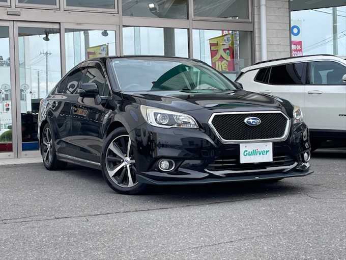 新着情報“レガシィＢ４リミテッド”2015年式クリスタルブラックシリカ入荷しました！