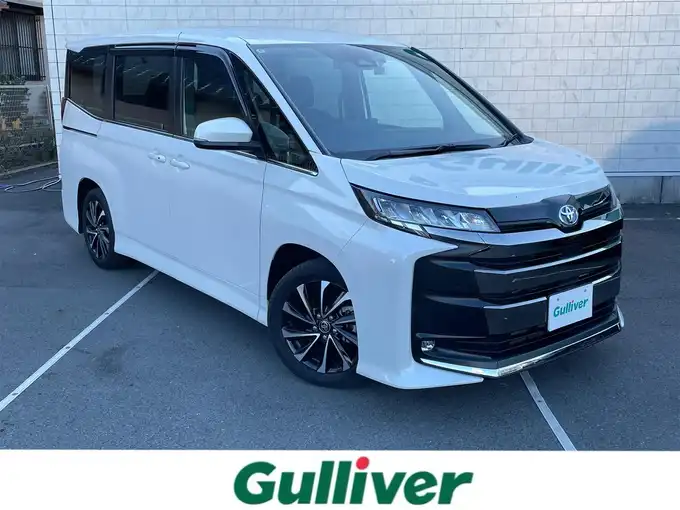 新着情報“ノアハイブリッドS－Z”2024年式ホワイトパールクリスタルシャイン入荷しました！