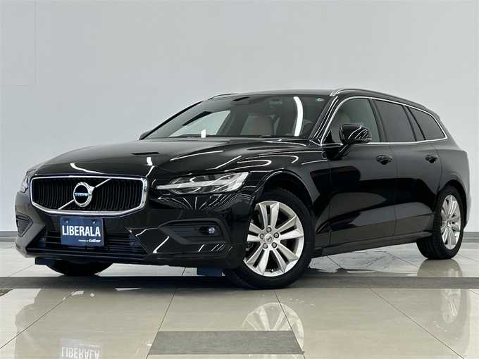 新着情報“Ｖ６０T5 モメンタム”2018年式オニキスブラックP入荷しました！