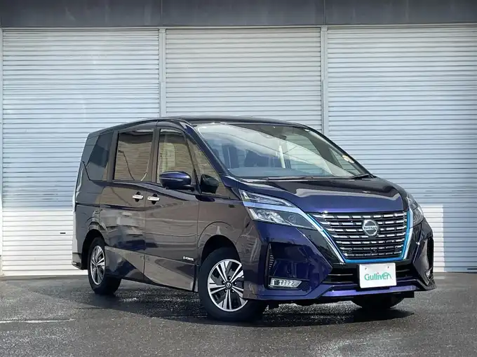 新着情報“セレナe－パワー ハイウェイスターV”2021年式アズライトブルー入荷しました！