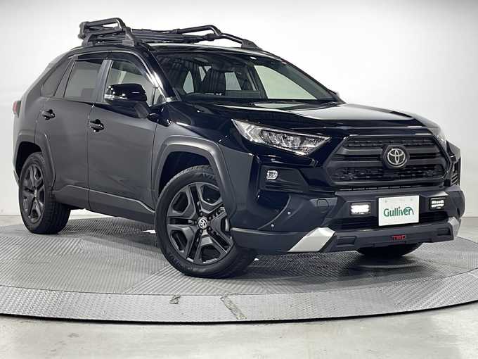 新着情報“ＲＡＶ４アドベンチャー”2023年式アティチュードブラックマイカ入荷しました！