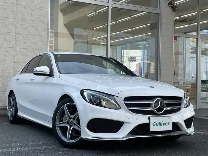 新着情報“ＣクラスC180 ローレウスエディション”2018年式ポーラホワイト入荷しました！