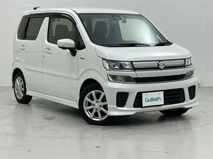 新着情報“ワゴンＲハイブリッドFZ セーフティパッケージ装着車”2017年式ピュアホワイトP入荷しました！