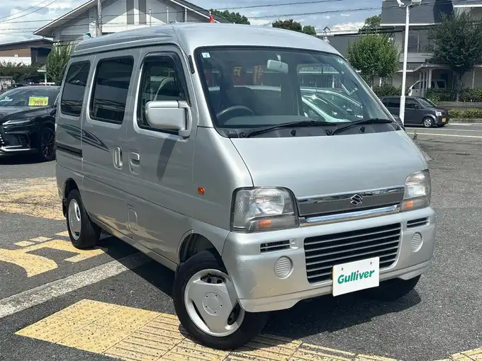 新着情報“エブリイジョインターボDX－Ⅱ”2000年式シルキーシルバーメタリック入荷しました！