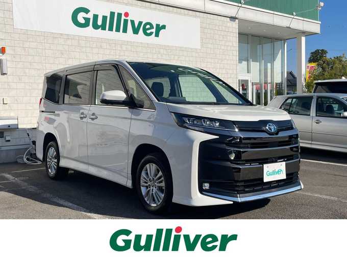 新着情報“ノアハイブリッドS－Z”2023年式パール入荷しました！