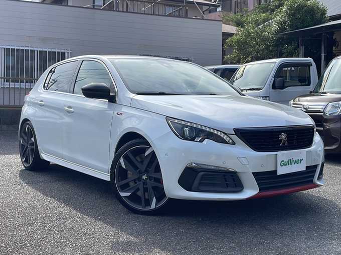 新着情報“３０８GTi byプジョースポール”2018年式白入荷しました！