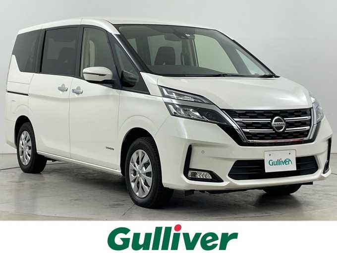 新着情報“セレナXV”2022年式ブリリアントホワイトパール入荷しました！