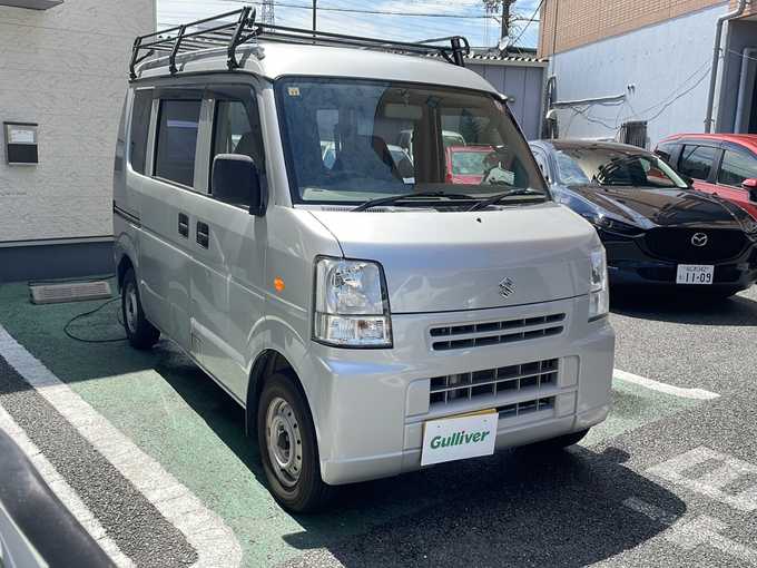 新着情報“エブリイPA”2011年式シルキーシルバーメタリック入荷しました！