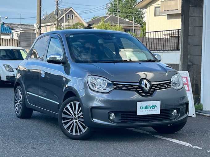 新着情報“トゥインゴサンドレ”2020年式グレーⅡ入荷しました！