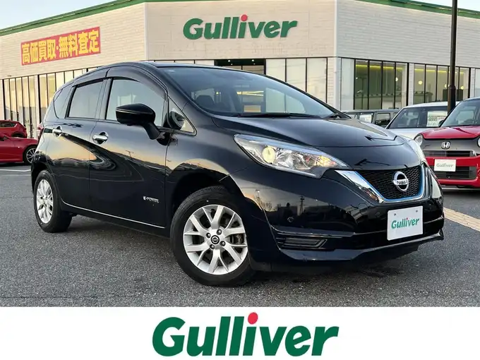 新着情報“ノートe－パワー X FOUR”2019年式スーパーブラック入荷しました！