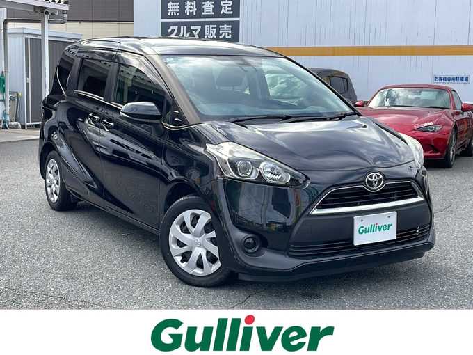 新着情報“シエンタG”2018年式ブラックマイカ入荷しました！