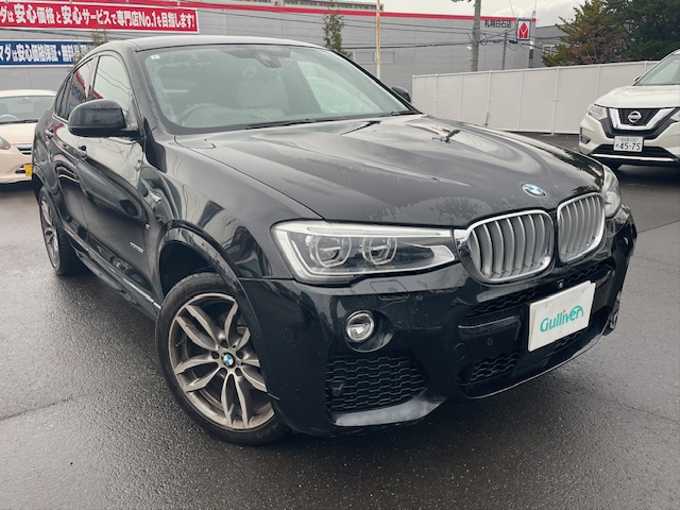 新着情報“Ｘ４xDrive 35i Mスポーツ”2017年式サファイアブラックP入荷しました！