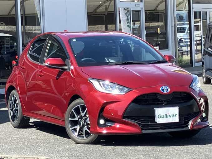 新着情報“ヤリスハイブリッドZ”2020年式センシュアルレッドマイカ入荷しました！