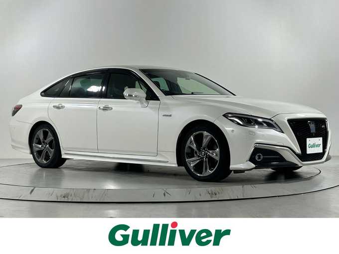 新着情報“クラウンハイブリッドRSアドバンス”2018年式ホワイトパールクリスタルシャイン入荷しました！