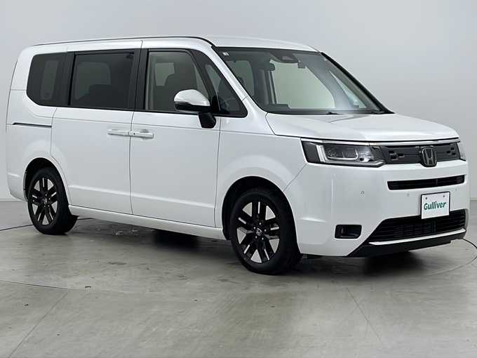 新着情報“ステップワゴンエアー”2023年式プラチナホワイトパール入荷しました！