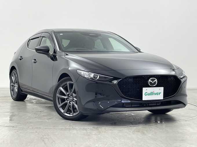 新着情報“ＭＡＺＤＡ３ファストバック15Sツーリング”2023年式ジェットブラックマイカ入荷しました！