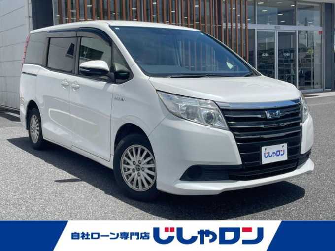 新着情報“ノアハイブリッドX”2014年式ホワイトパールクリスタルシャイン入荷しました！