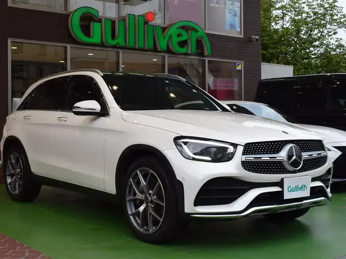 新着情報“ＧＬＣ３００4マチック AMGライン”2020年式ダイヤモンドホワイト入荷しました！