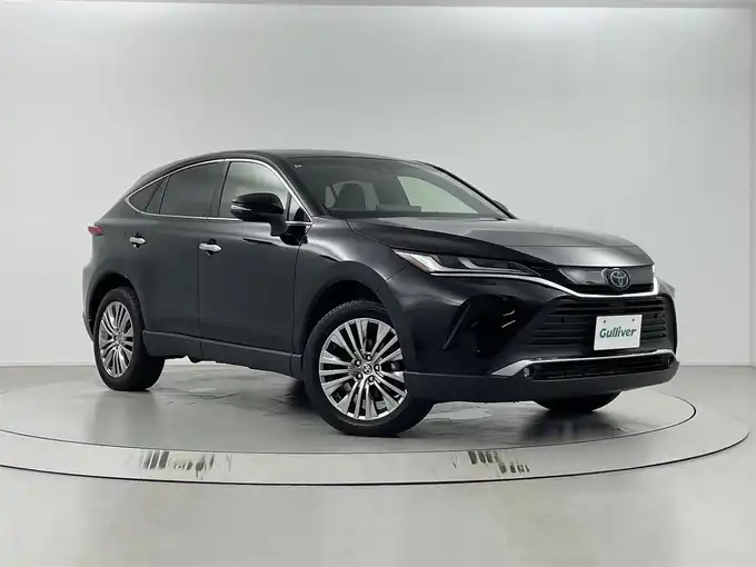 新着情報“ハリアーハイブリッドZ”2021年式ブラック入荷しました！