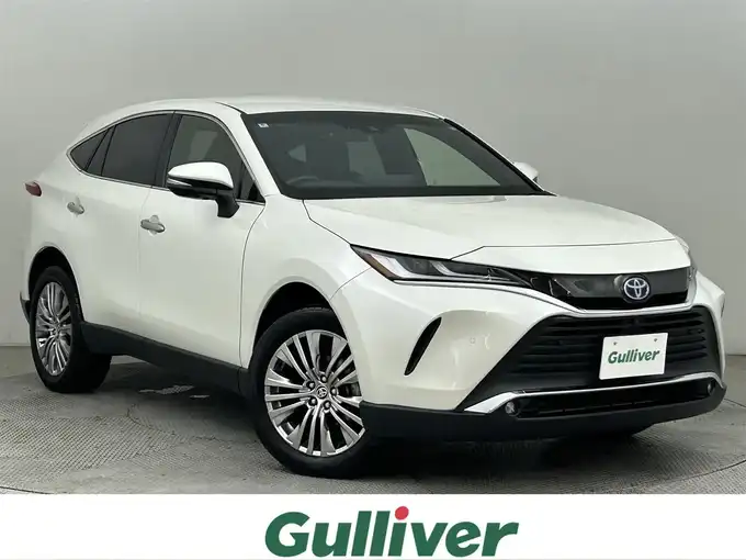 新着情報“ハリアーハイブリッドS”2020年式ホワイトパールクリスタルシャイン入荷しました！