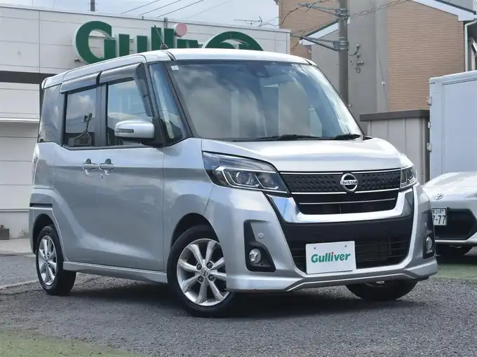 新着情報“デイズルークスハイウェイスター Xターボ”2019年式スターリングシルバーM入荷しました！