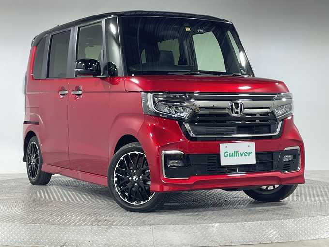新着情報“Ｎ－ＢＯＸカスタムLターボ”2022年式赤Ⅱ入荷しました！