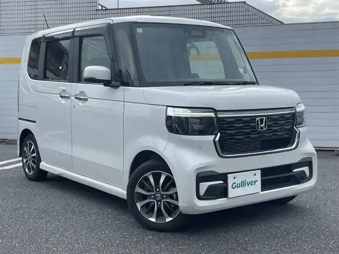 新着情報“Ｎ－ＢＯＸカスタムベースグレード”2024年式プラチナホワイトパール入荷しました！