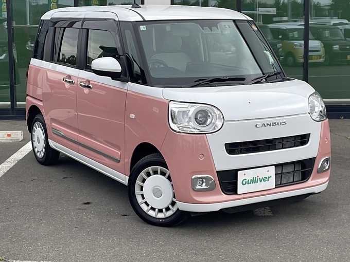 新着情報“ムーヴキャンバスストライプスG eco IDLE非装着車”2025年式シャイニングホワイトパール/アプリコットピンクメタリック入荷しました！