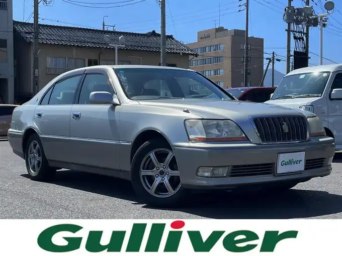 新着情報“クラウンマジェスタ3．0Aタイプ”2001年式シルバーM入荷しました！