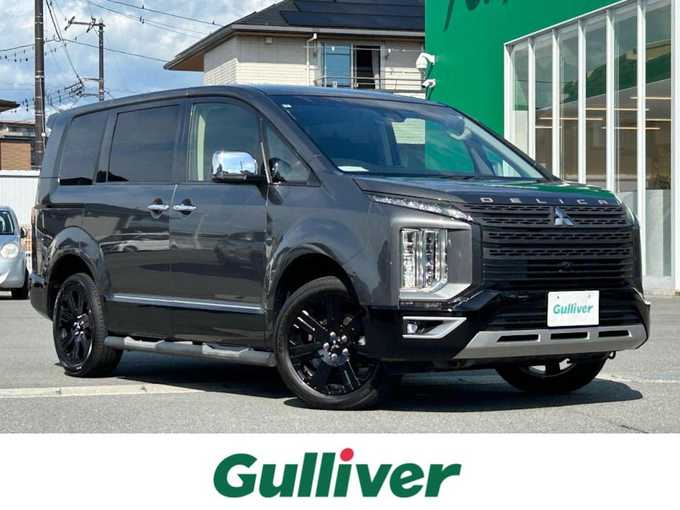 新着情報“デリカＤ：５P”2019年式アイガーグレーM/ダイヤモンドブラックマイカ入荷しました！