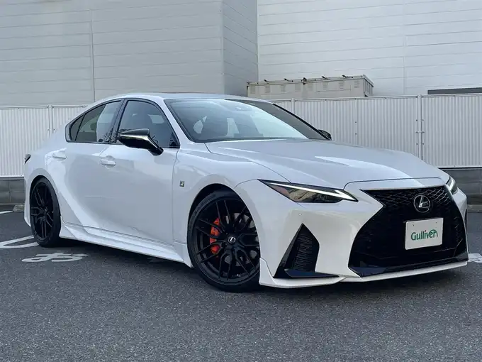 新着情報“ＩＳIS300 特別仕様車 FスポーツモードブラックS”2022年式ホワイトノーヴァガラスフレーク入荷しました！