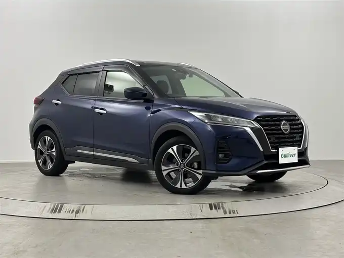 新着情報“キックスX”2020年式ダークブルー入荷しました！