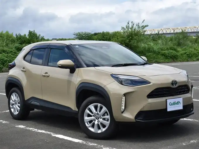 新着情報“ヤリスクロスハイブリッドG”2024年式ベージュ入荷しました！