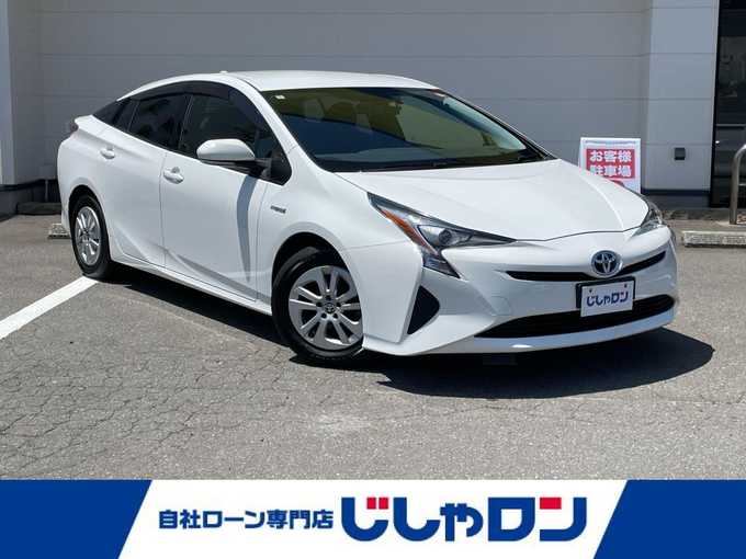 新着情報“プリウスS”2016年式スーパーホワイトⅡ入荷しました！