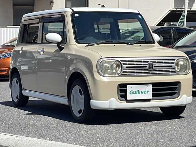 新着情報“アルトラパンリミテッド”2011年式ミルクティーベージュメタリック/スペリアホワイト入荷しました！