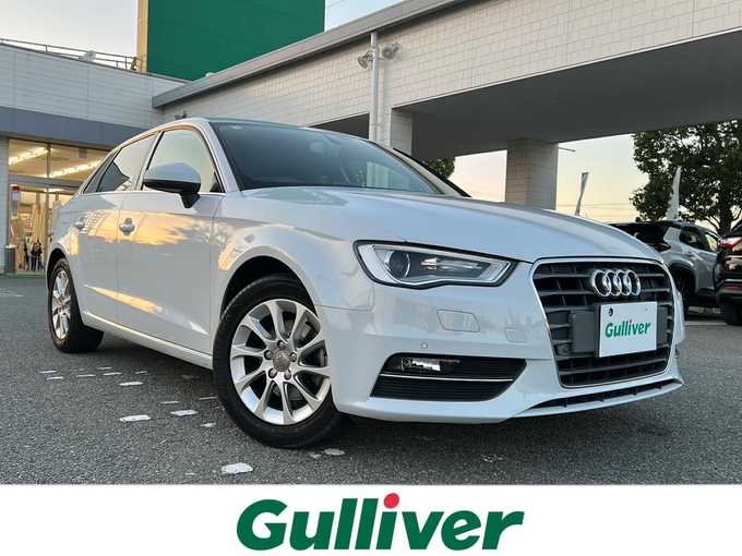新着情報“Ａ３スポーツバック1．4TFSI”2014年式グレイシアホワイトメタリック入荷しました！