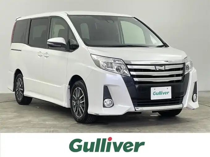 新着情報“ノアSi”2016年式ホワイトパールクリスタルシャイン入荷しました！