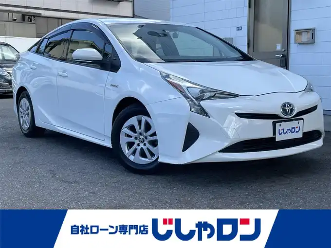 新着情報“プリウスS”2016年式スーパーホワイトⅡ入荷しました！