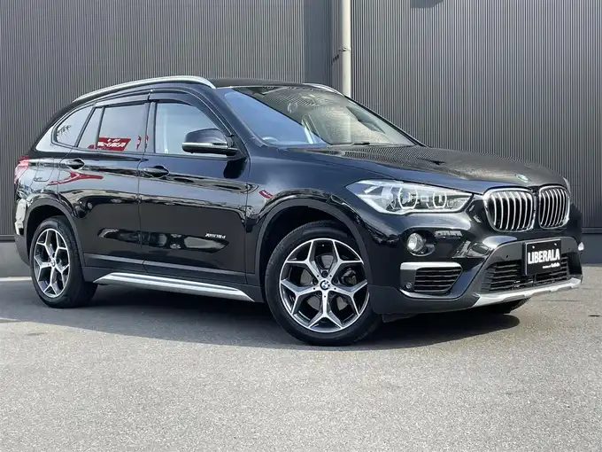 新着情報“Ｘ１xDrive 18d xライン”2017年式サファイアブラックP入荷しました！