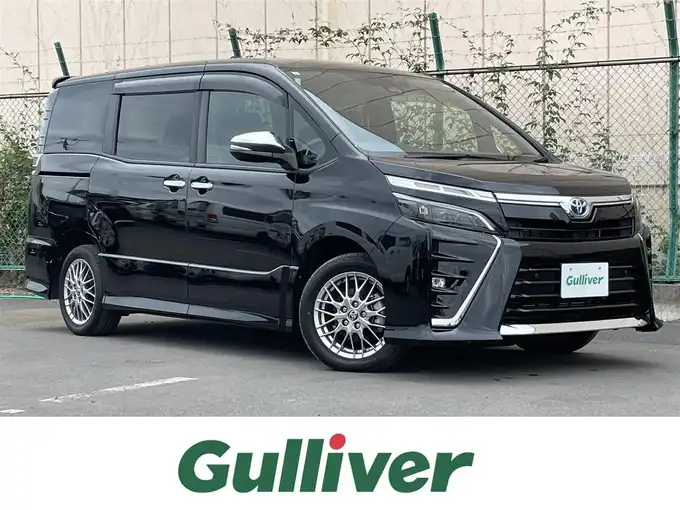 新着情報“ヴォクシーハイブリッドZS 煌Ⅲ”2021年式ブラック入荷しました！