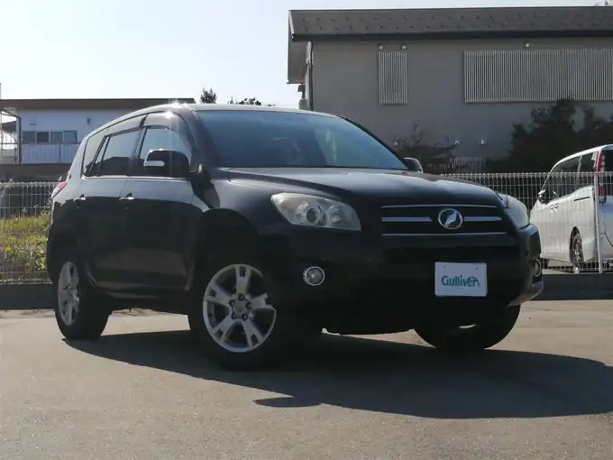 新着情報“ＲＡＶ４スタイル”2009年式ブラック入荷しました！