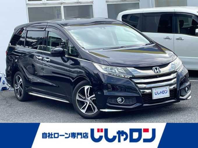 新着情報“オデッセイアブソルート”2015年式プレミアムヴィーナスブラックP入荷しました！