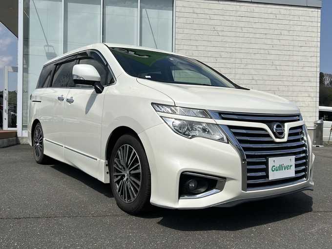 新着情報“エルグランド250ハイウェイスター”2014年式ブリリアントホワイトパール入荷しました！