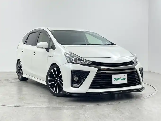 新着情報“プリウスαSツーリングセレクション・G’s”2016年式ホワイトパールクリスタルシャイン入荷しました！