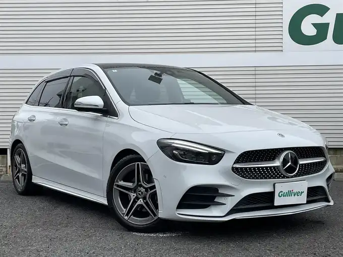 新着情報“ＢクラスB180”2021年式デジタルホワイト入荷しました！