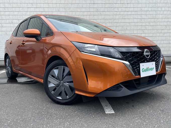 新着情報“ノートX FOUR”2022年式プレミアムコロナオレンジ入荷しました！