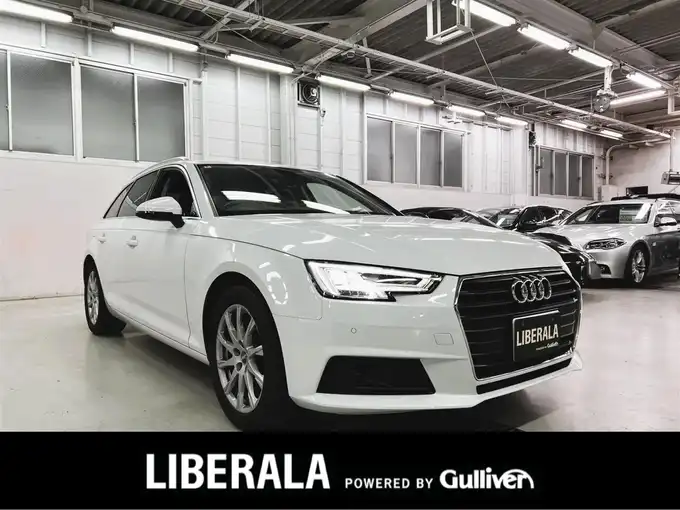 新着情報“Ａ４アバント2．0TFSI”2016年式グレイシアホワイトメタリック入荷しました！