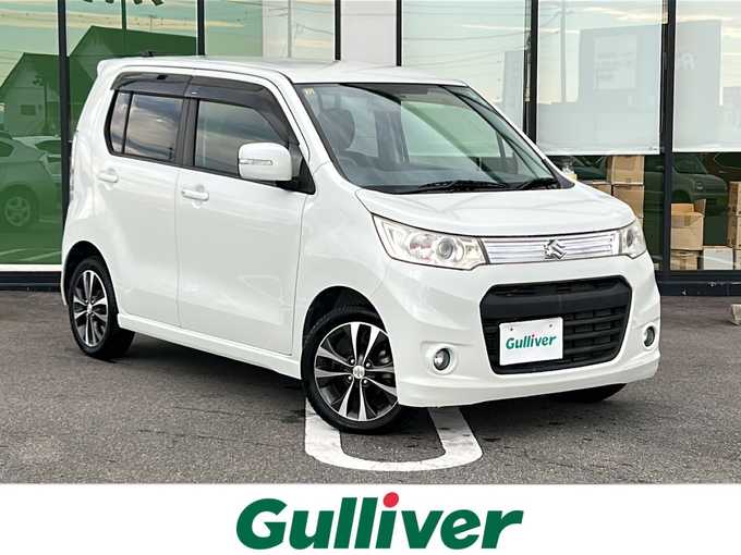 新着情報“ワゴンＲスティングレーT CDプレーヤー装着車”2012年式パールホワイト入荷しました！