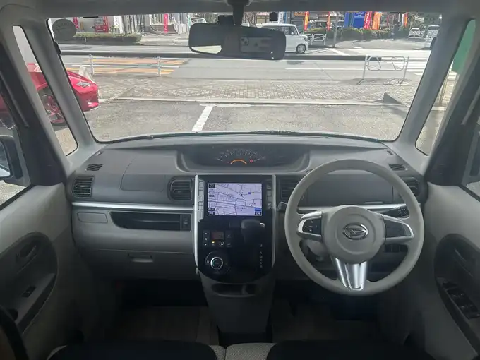 新着情報“タントX”2015年式パールホワイトⅢ入荷しました！02